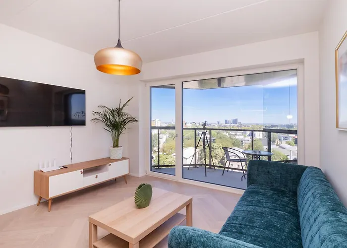 Revalia Vektor Fantastic View Apartment